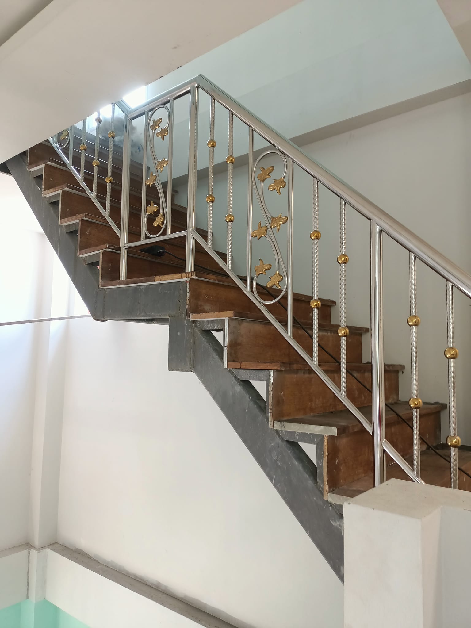 18 - https://ห้างหุ้นส่วนจํากัดพลังชัยสแตนเลส.com | ห้างหุ้นส่วนจำกัดพลังชัยสแตนเลส - รับงานสแตนเลสทุกชนิด รับทำรั้วสแตนเลส ประตูสแตนเลส ราวบันไดสแตนเลส หน้าต่างกันขโมยสแตนเลส สวย เนียน เสร็จเร็วทันใจ