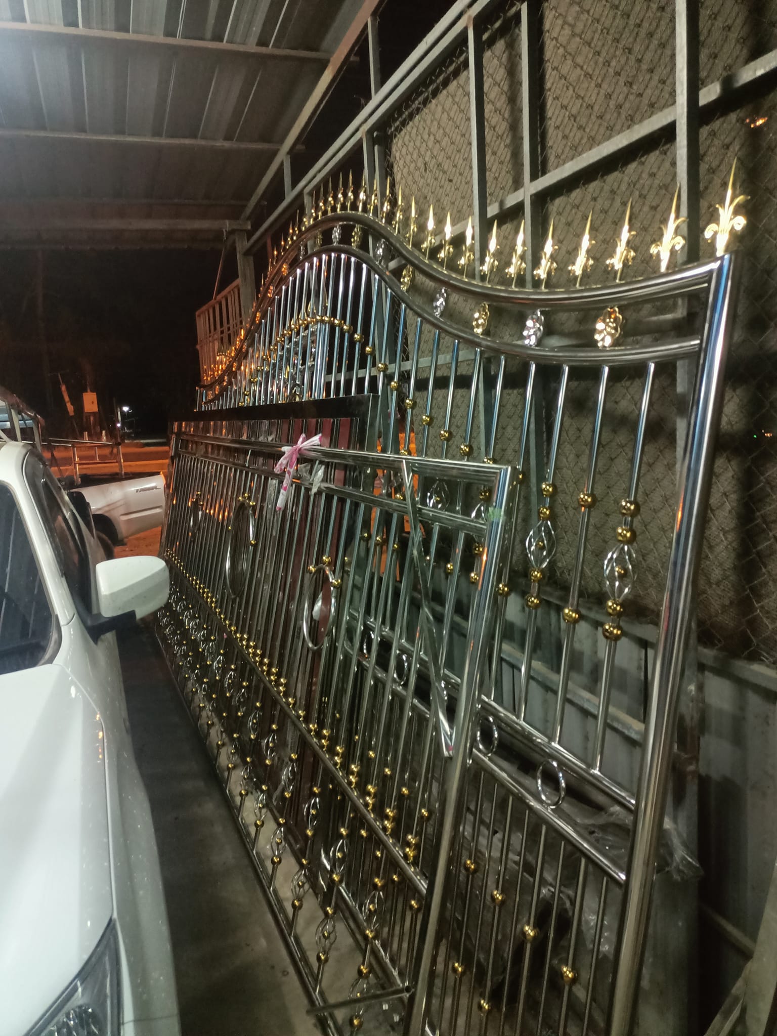 20 - https://ห้างหุ้นส่วนจํากัดพลังชัยสแตนเลส.com | ห้างหุ้นส่วนจำกัดพลังชัยสแตนเลส - รับงานสแตนเลสทุกชนิด รับทำรั้วสแตนเลส ประตูสแตนเลส ราวบันไดสแตนเลส หน้าต่างกันขโมยสแตนเลส สวย เนียน เสร็จเร็วทันใจ