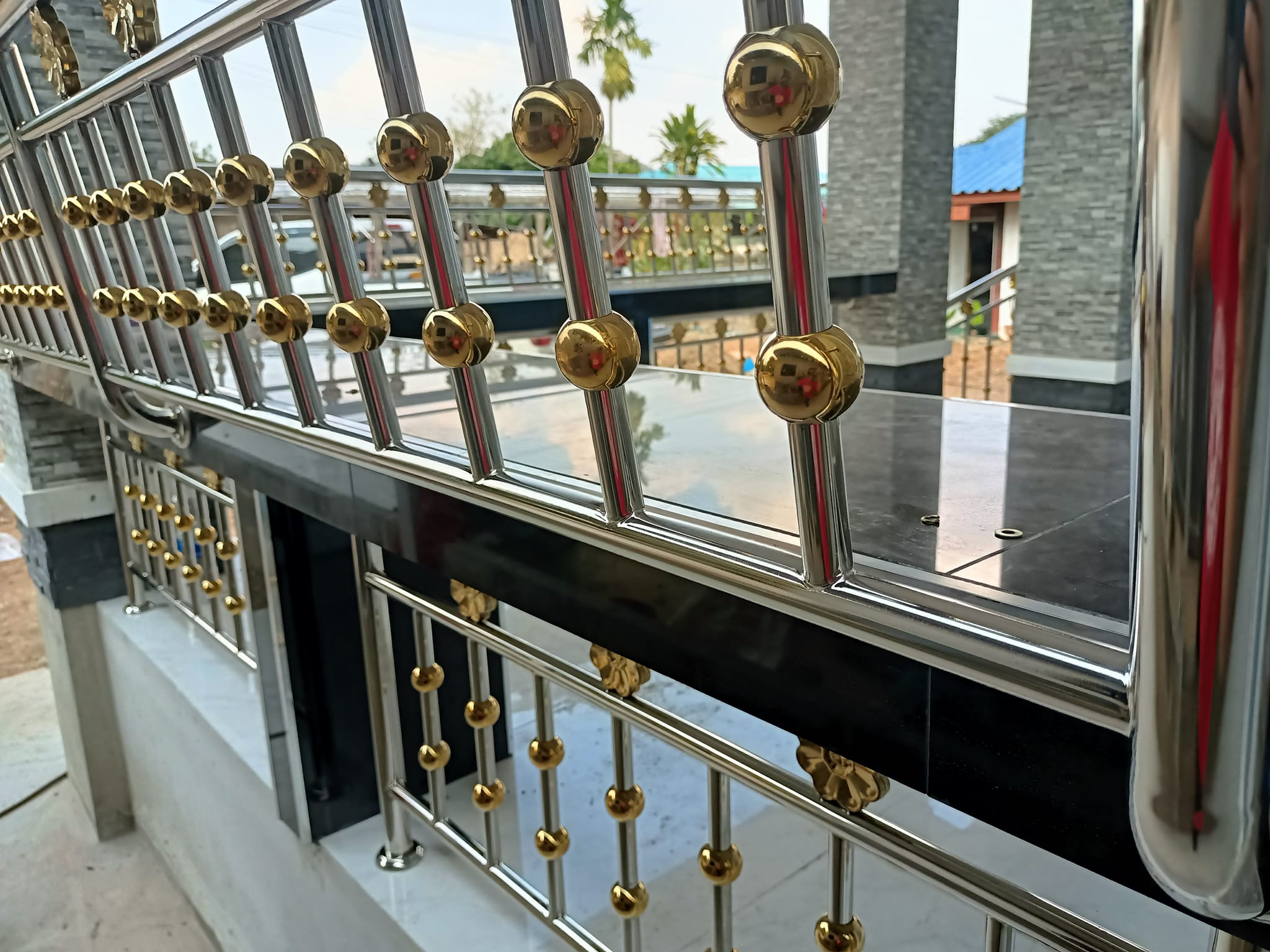 6 - https://ห้างหุ้นส่วนจํากัดพลังชัยสแตนเลส.com | ห้างหุ้นส่วนจำกัดพลังชัยสแตนเลส - รับงานสแตนเลสทุกชนิด รับทำรั้วสแตนเลส ประตูสแตนเลส ราวบันไดสแตนเลส หน้าต่างกันขโมยสแตนเลส สวย เนียน เสร็จเร็วทันใจ